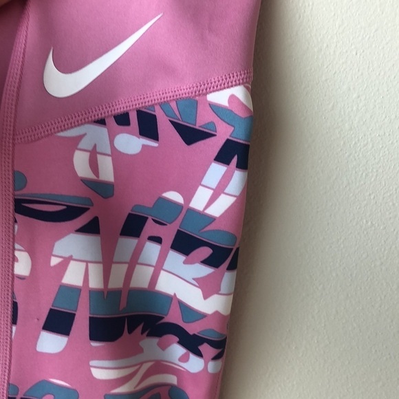 Nwt Nike Dri-Fit leggings - Picture 2 of 9